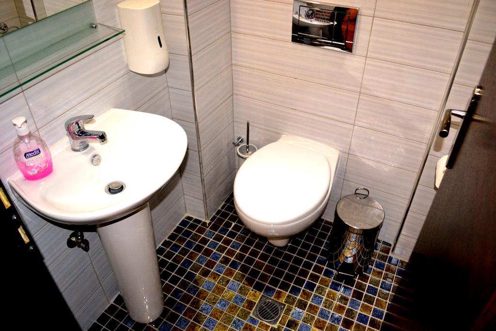 Αmalia Lux Villas Vrasná 객실 사진