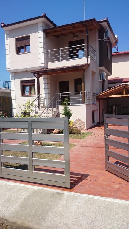 Αmalia Lux Villas Vrasná 외부 사진