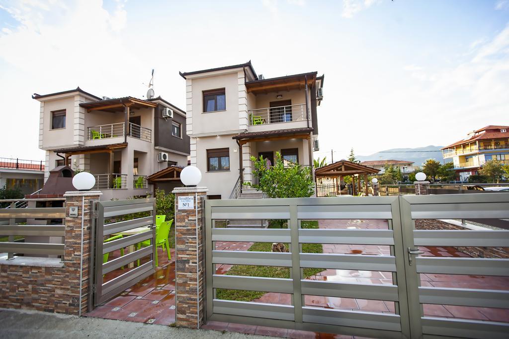 Αmalia Lux Villas Vrasná 외부 사진