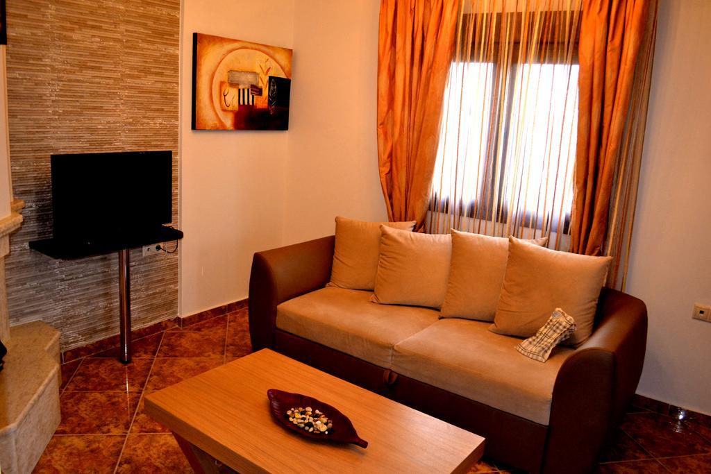 Αmalia Lux Villas Vrasná 외부 사진